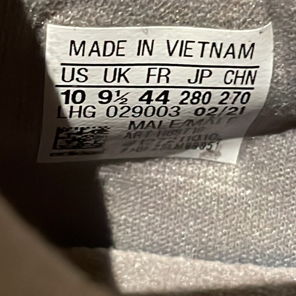 Mens Adidas - Picture 7 of 8